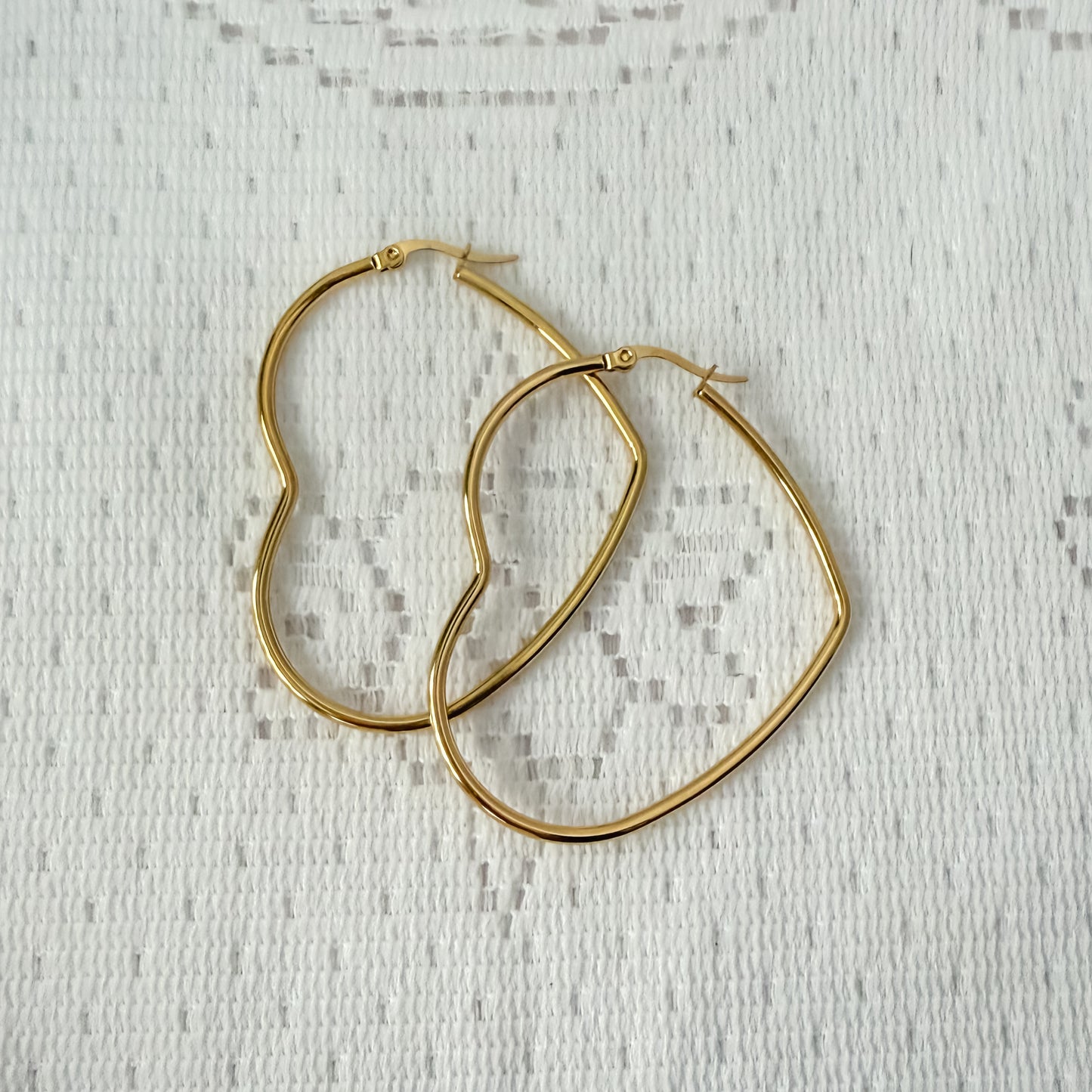 42mm Heart Hoops