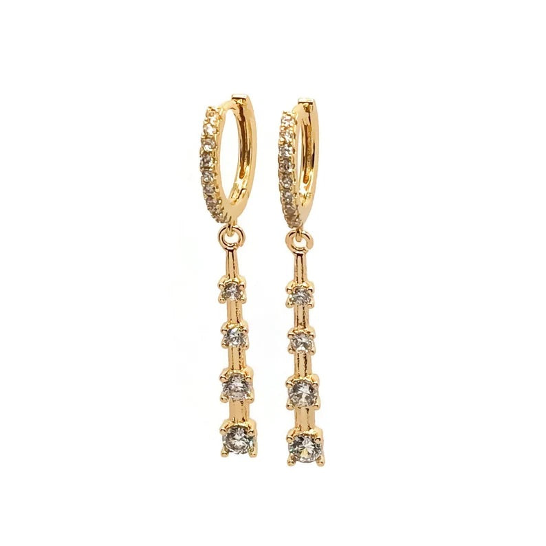 Maia Hoops