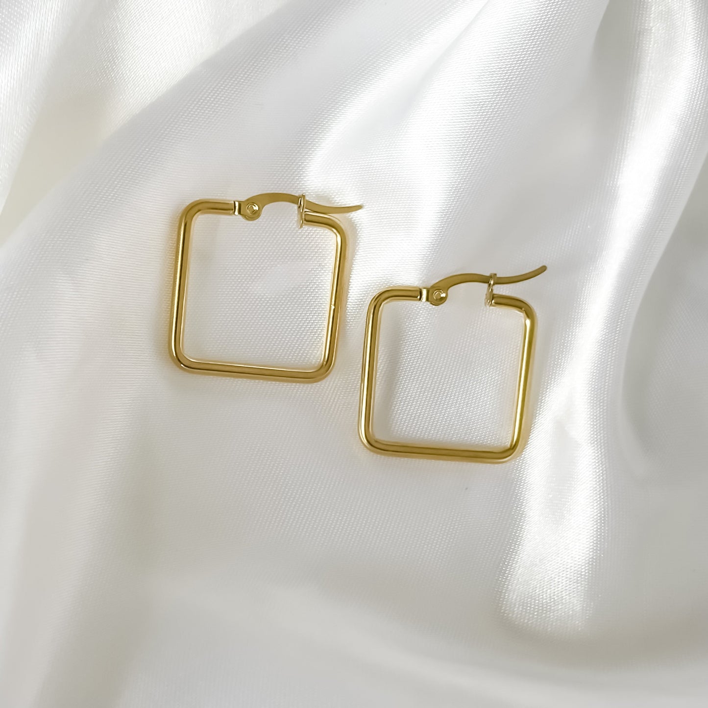 Square Hoops