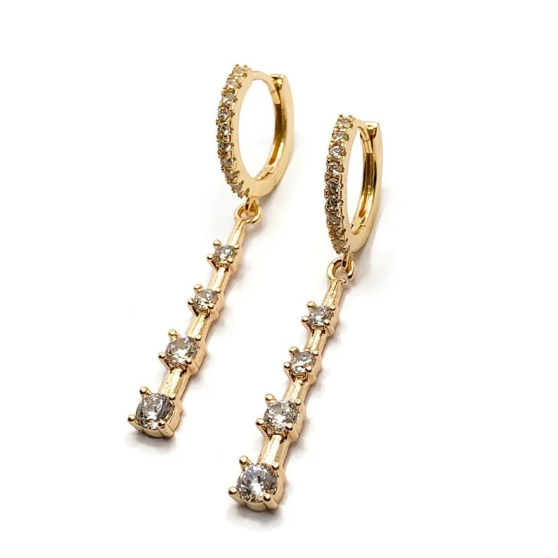 Maia Hoops