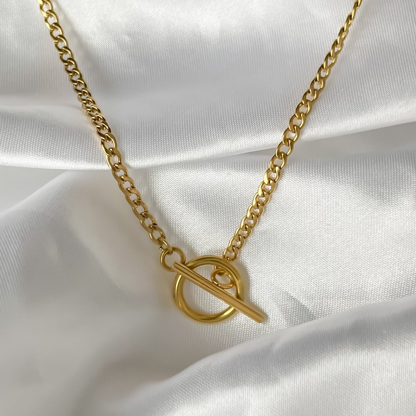 Toggle Clasp Necklace