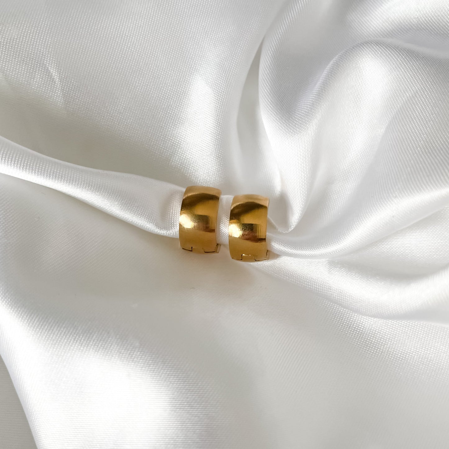 Thick Huggie Hoops